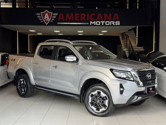 NISSAN FRONTIER 2.3 16V TURBO DIESEL PLATINUM CD 4X4 AUTOMÁTICO NISSAN FRONTIER 2.3 16V TURBO DIESEL PLATINUM CD 4X4 AUTOMÁTICO